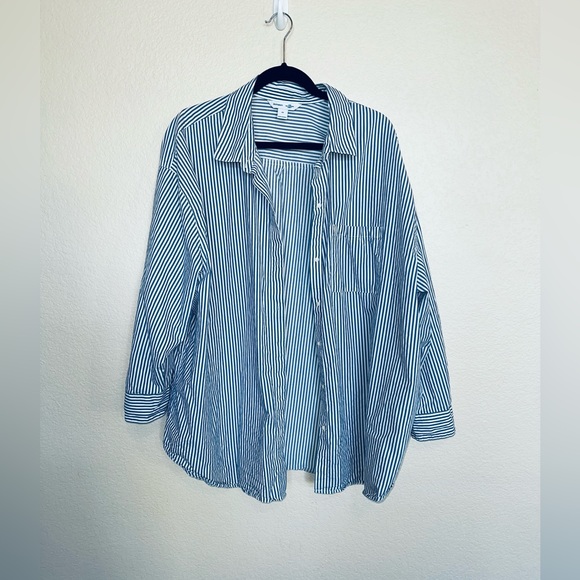 Old Navy blue and white stripe boyfriend button up top size 3x - Picture 6 of 7
